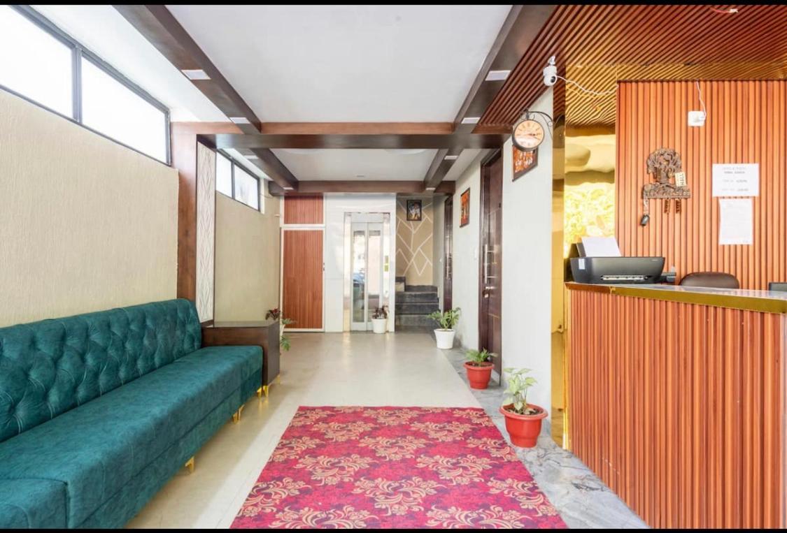 Hotel & Hostel Vimal Ganga Ришикеш Экстерьер фото