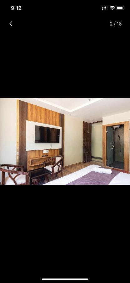 Hotel & Hostel Vimal Ganga Ришикеш Экстерьер фото
